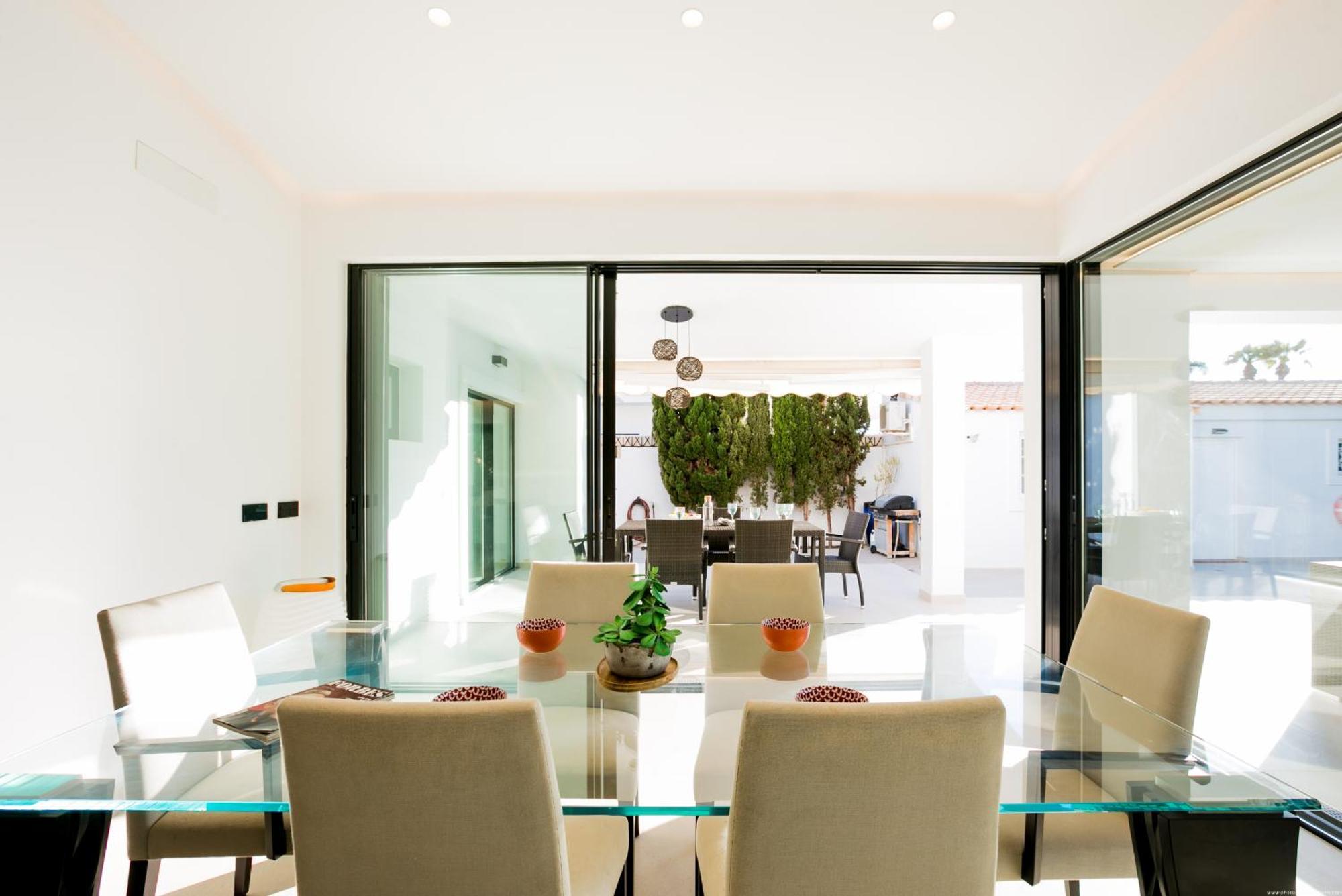 Palmbeach Villa-luxury Palm-mar